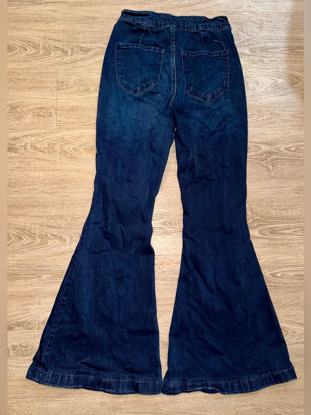 KanCan Dark Dark Wash High Rise Super Flare - Picture 3 of 4